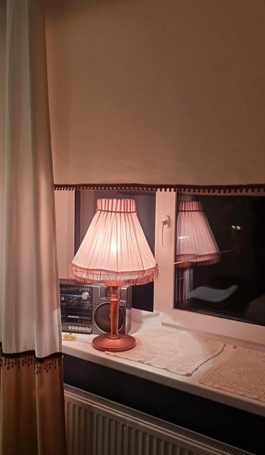 Riia 10, 2-Bedroom Apartment - 2 Big Beds 1 Extra Bed-Parking Free Tartu Esterno foto